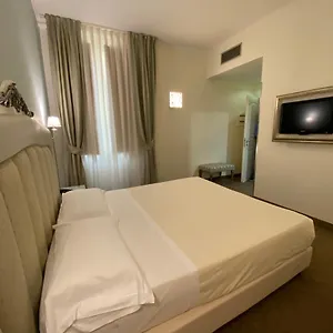 **** Hotel Jr Oriente Itália
